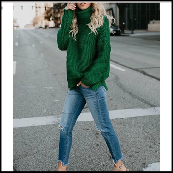 Chunky Knit Stweater - Picture 4 of 9